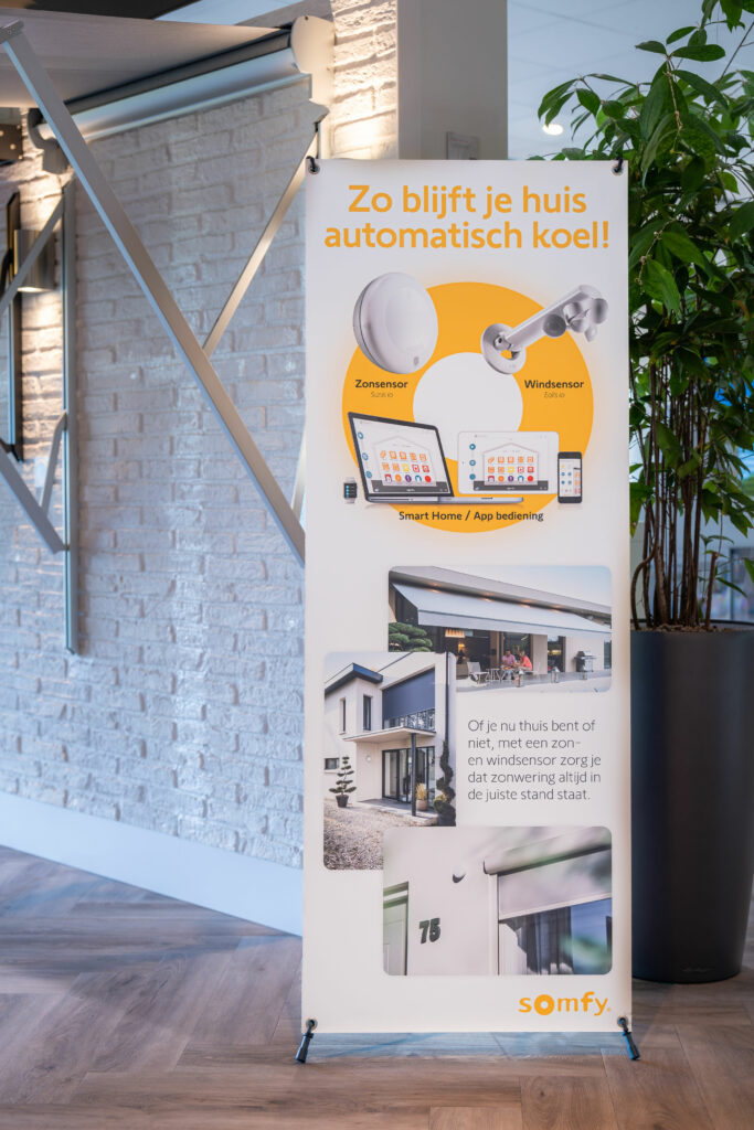 Showroom Wonnink zonwering smarthome om je huis koel te houden